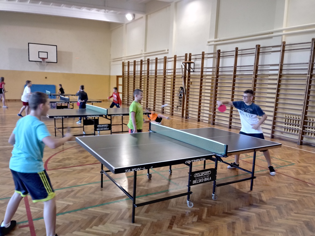 GMINNY TURNIEJ TENISA STOŁOWEGO SZKÓŁ PODSTAWOWYCH